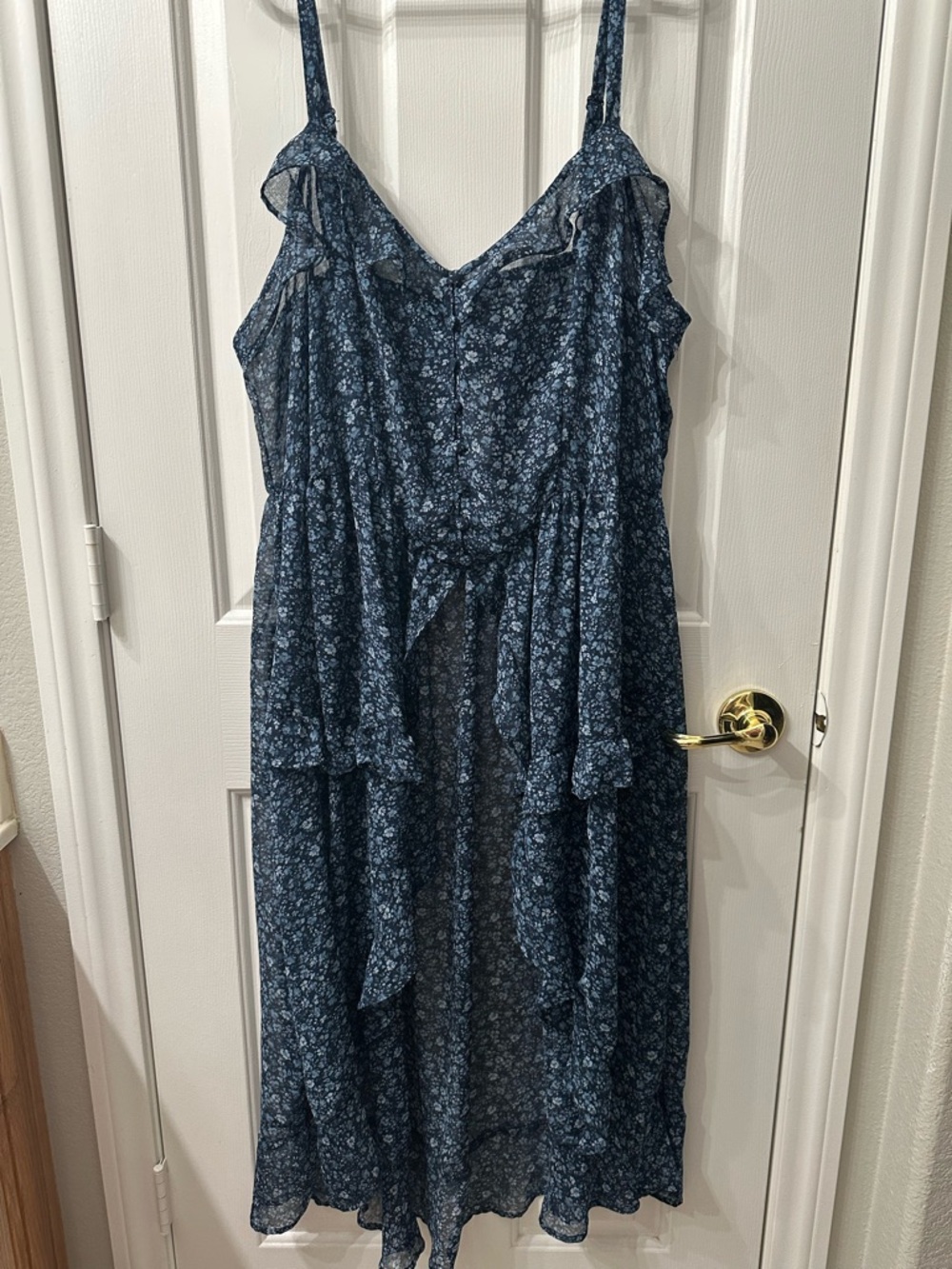 Torrid High-Low Tunic Ruffles Blue White Floral Sleeveless Faux Buttons NWT 1X